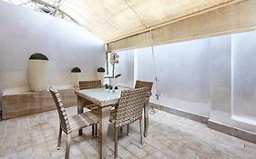 Art House Centro Storico Apartment